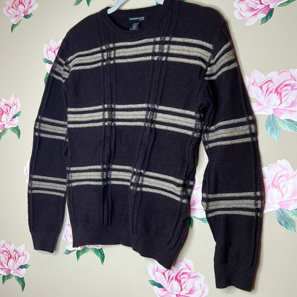Kenneth Cole Sweater for Men. V-15